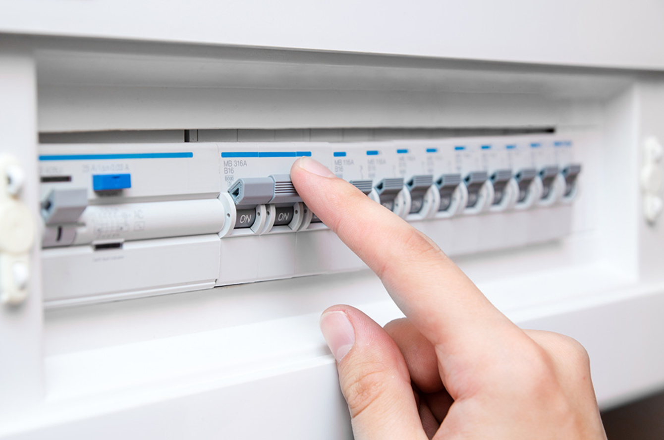 Elektro­installation bei Elektrotechnik Meingast in Weiding